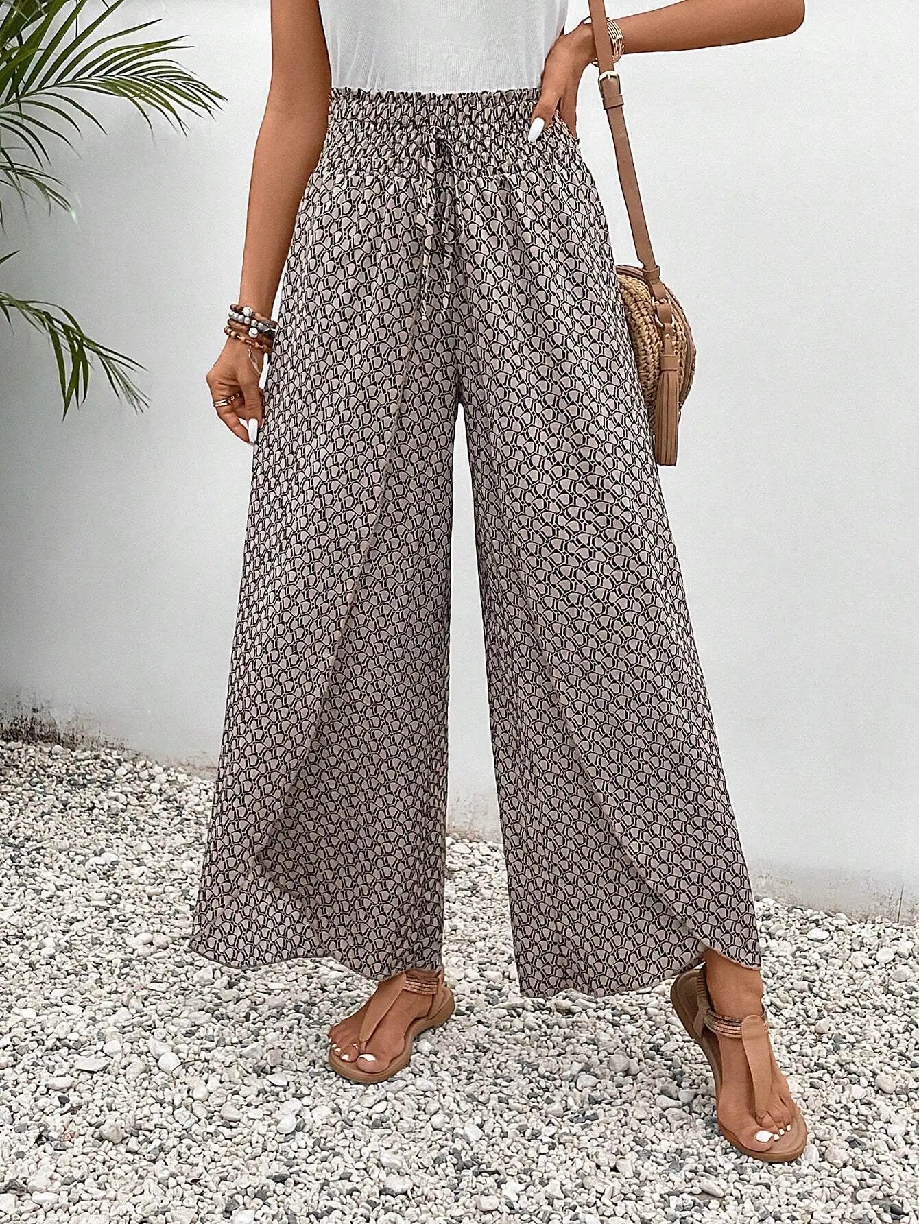 PANTALONES FLORALES – AERELIS